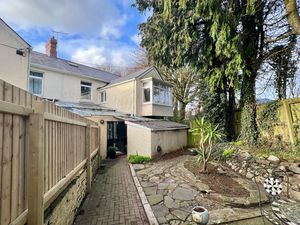 Photo 26- click for photo gallery